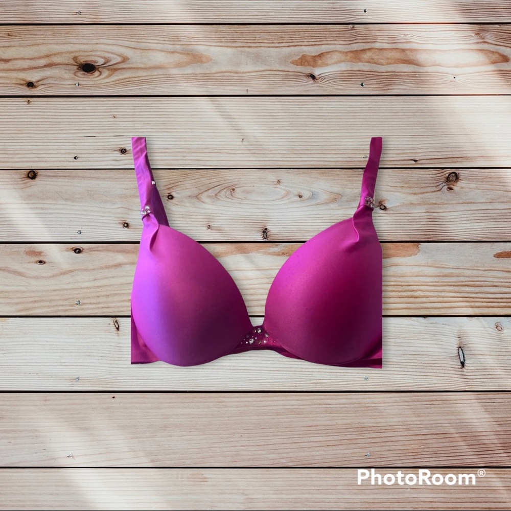 Victoria’s Secret Plunge Push-up Bra